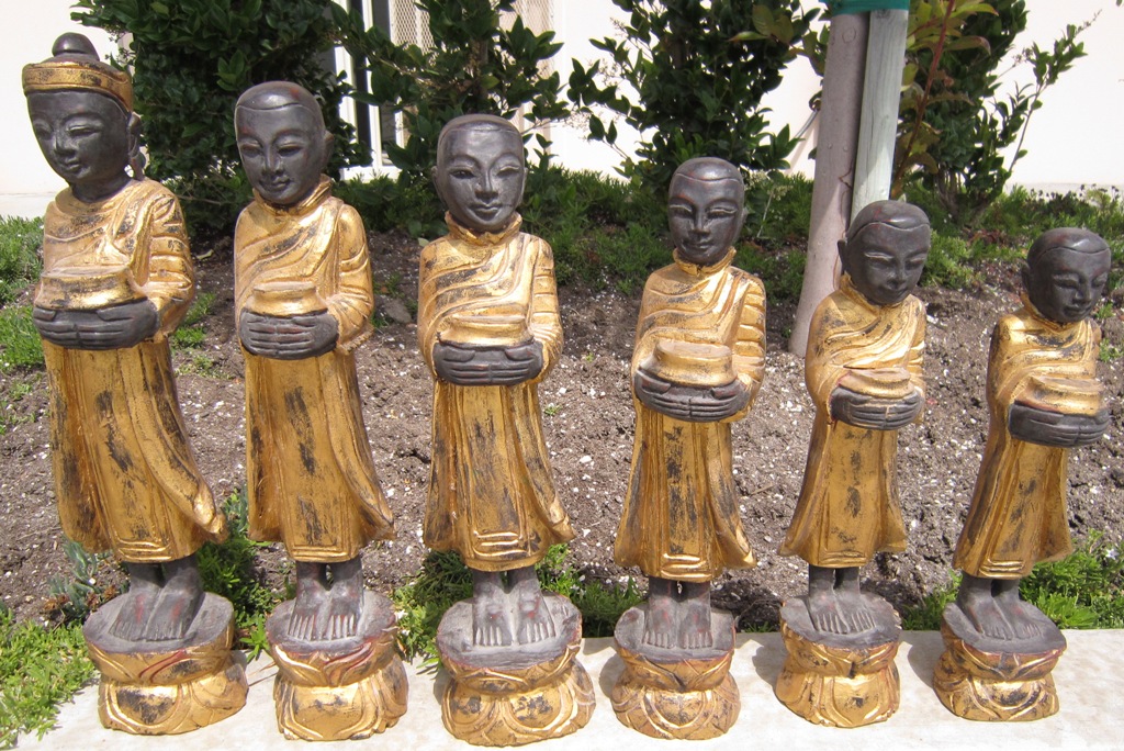 Set of Small Buddha and Disciples in Teak